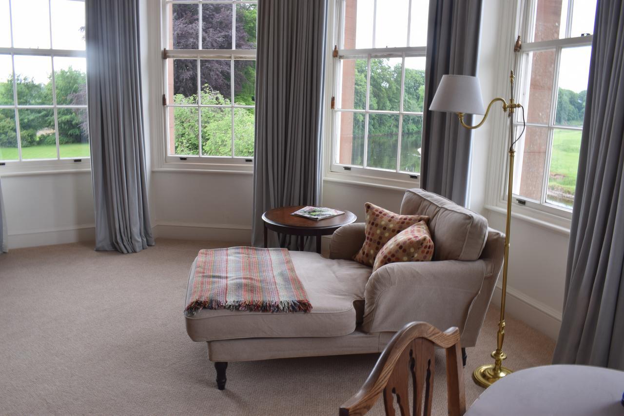 Warwick Hall Carlisle  Eksteriør bilde