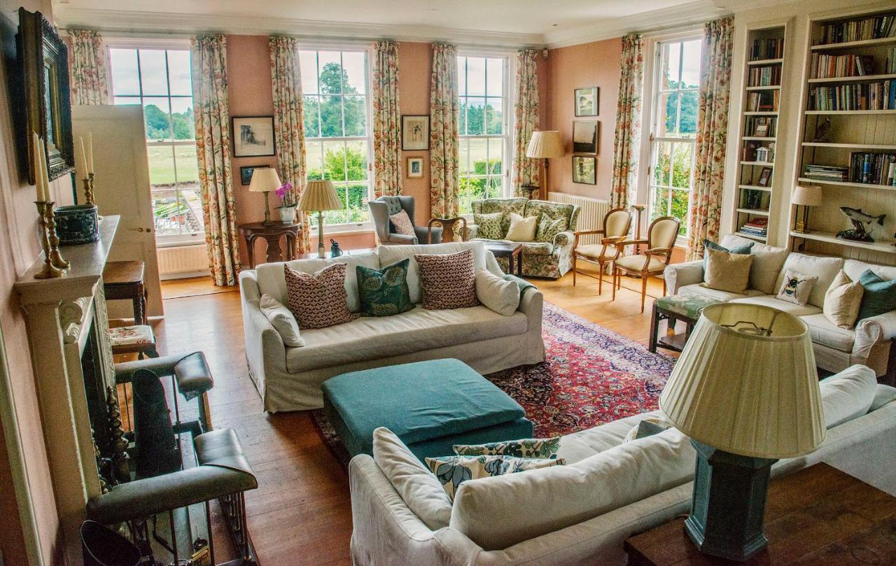 Warwick Hall Carlisle  Eksteriør bilde